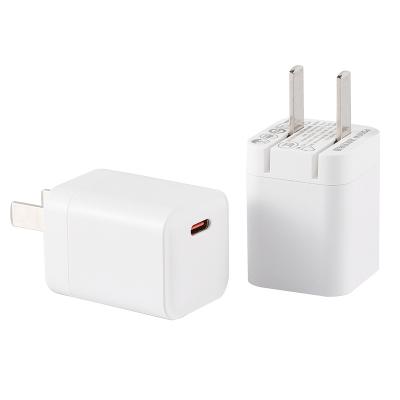 China HPA-11P PD20W Mini Charger Set Fast Charging Residential / Multipurpose Charging Smart Plug for Home for sale