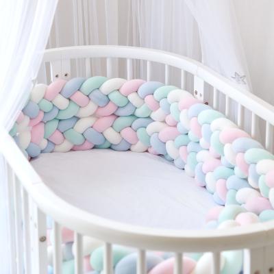 China Modern New Design DIY Knot 4 Braided Comfortable Children's Bed Breathable Bumper for sale