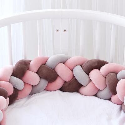 China Modern Multifunctional 4 Strands Cuddle Breathable Cuddle Sleep Bed Cushions Baby Bumper for sale