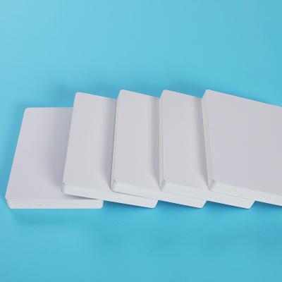 China Advertising 4x8 celuka pvc foam plastic white board 1.22*2.44m 15mm 18mm 20mm 22mm 25mm 30mm 35mm 40mm for sale