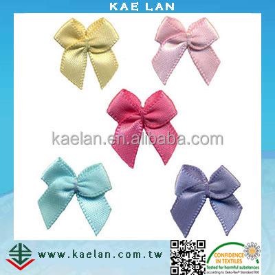 China Custom handmade plain face ribbon bow tie for sale