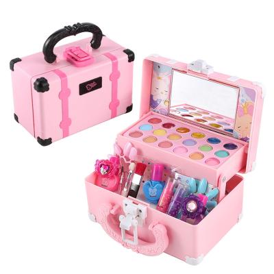 China Plastic Kids Simulation Makeup Set Pretend Play Toys Educational Toys Lipstick Nail Polish Bag Birthday Gift Cosmetic Toy for sale