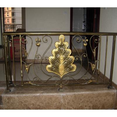 China Traditional Wrought Iron Fence Decoration Baskets Privacy Slats Iron Ball Fence Garden Iron Fence Gate for sale