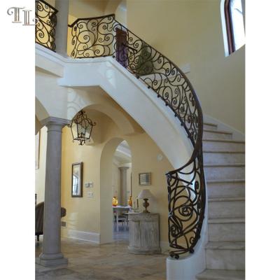 China Modern Metal Staircase Railing Wrought Iron Stair Railing Luxury Indoor Luxury Design Stair Railings for sale