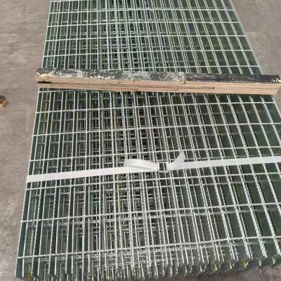 China A strong and durable steel grating with fire resistance and effective skid resistance for sale