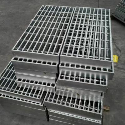 China Anti Slippery Grating / Anti Skid Grating With Excellent Corrosion Resistance for sale