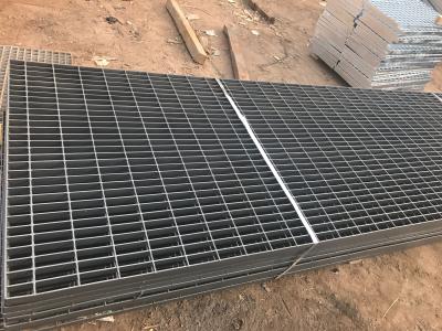 China Welded Industrial Steel Grating , Mild Steel Grating Plain Bearing Bar for sale