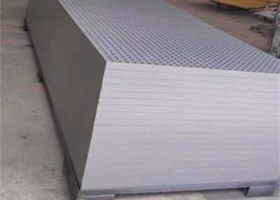 China Catwalk Fiberglass Mesh Grating Molding Method Corrosion Resistance for sale