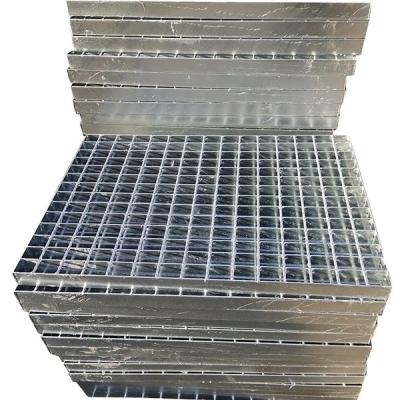 China Plate Metal Serrated Bar Steel Galvanised Grating For Bridge And Trench Cover for sale