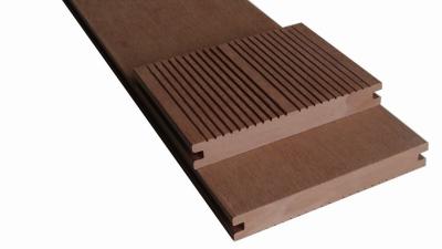 China Solid Outdoor WPC Composite Decking Engineered WPC Flooring Planks for sale