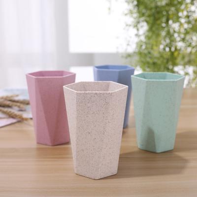 China Disposable European Style Thickening Solid Color Family Spending Couples Mouthwash Travel Plastic Cup for sale