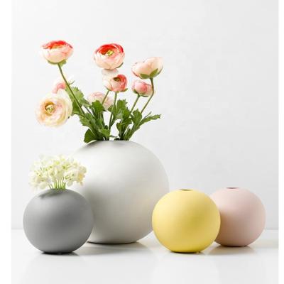 China Hot Sale Home Decoration Large Ceramic Vase Floor Standing Home Decoration Multicolor Simple Flower Vases for sale