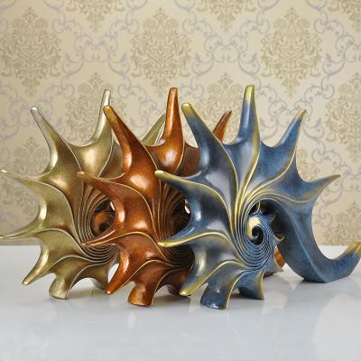 China Creative European Classical Modern Home Furnishing Ornaments Accessories Resin Conch Sculpture Antique Silver Crafts for sale