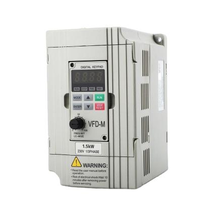 China 3 phase output ac 220v ac frequency inverter single phase input drives /frequency converter 7.5kw 5.5kw 4kw 2.2kw VFD 162mm*92mm*132mm or customized for sale