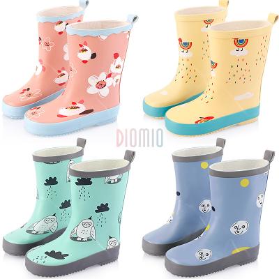 China CUSHIONING High Quality Reusable Plastic Non Slip Non Rain Work Rubber Shoes For Kids for sale