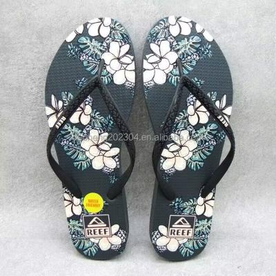 China New Custom Made Unisex Sandals Anti-skid Flat Slides Shoes Outdoor Women Kids Slides Eva Slides Sandals Beach Ladies Slippers for sale