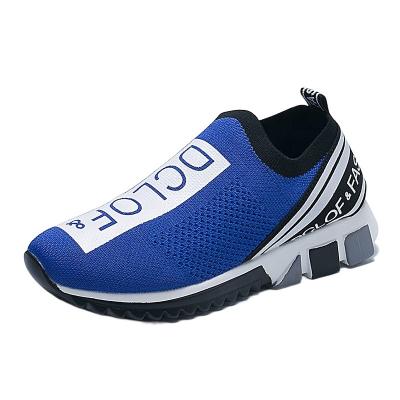 China Yezz Unisex Casual Chunky Shoes For Women Sports Running Shoes Men Anti-odor 2021 Lightweight Leisure Sneakers for sale