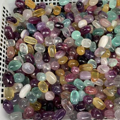 China High Quality Natural China Gemstone Polished Fluorite Palm Carved Stone For Home Decoration for sale