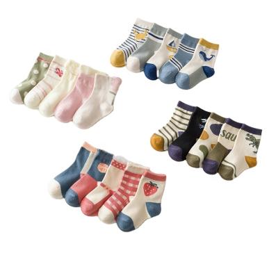 China 2021 cartoon animal tube young girl 3d antibacterial hot sale knitting socks for girl boy wholesale for sale