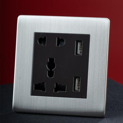 Chine Durable New Top Selling Design Usb Wall Socket Charger Multifunctional Power Socket Outlet à vendre