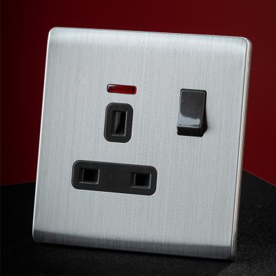 China Durable Function Hotel New Arrival Good Fancy Service Electric Wall 13A Switched Socket With Neon Te koop