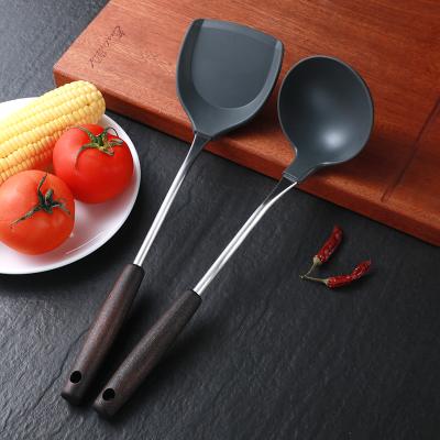 China Sustainable 2Pcs Stainless Steel Cookware Set Ladle Soup Turner With Wooden Head for sale