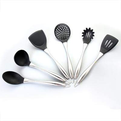 China Sustainable Dishwasher Safe Kitchen Tools 6pcs Stainless Steel Kitchen Dinnerware Set Silicone Cookware for sale