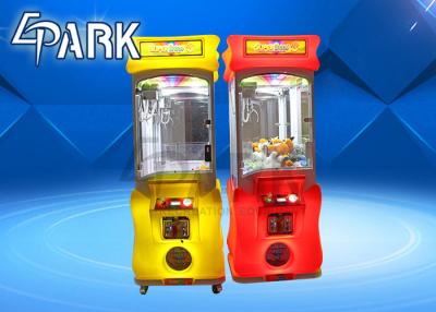 China Shopping Mall Crane Game Machine / Super Box 3 Scratch Gift Claw Vending Machine for sale