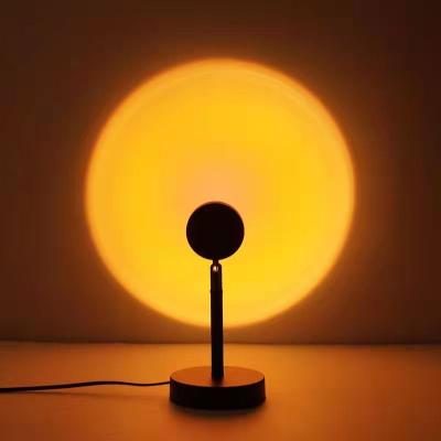 China EUROPEAN ChuSe Amazone Small Sunset Lamp Living Room Lighting Photo Projection Atmosphere Rainbow Sunset Table Lamp for sale