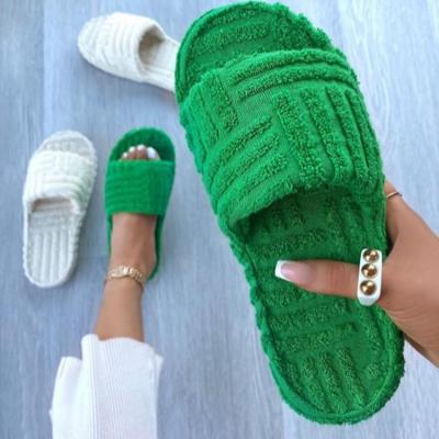 China Damping 2021 autumn/winter new word wool thick unique slippers plus size slippers for women for sale