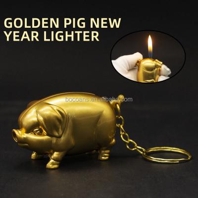 China CLASSIC Creative Gold Qiqu Hog New Year Goods Shape Metal Key Chain Inflatable Lighter Bare Flame Lighter Cigarette Set Wholesale for sale