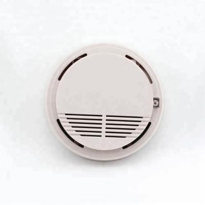 China Plastic Case New Style DC9V 433mhz Ultra Sensitive Wireless Smoke Detector KL-YG02 for sale