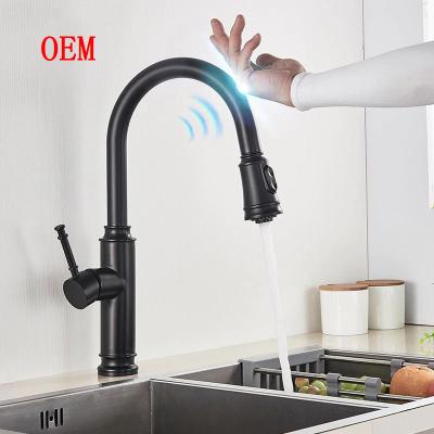 China Contemporary Kitchen Sensor Tap Single Handle Stainless Steel Touchless Kitchen Faucet for sale