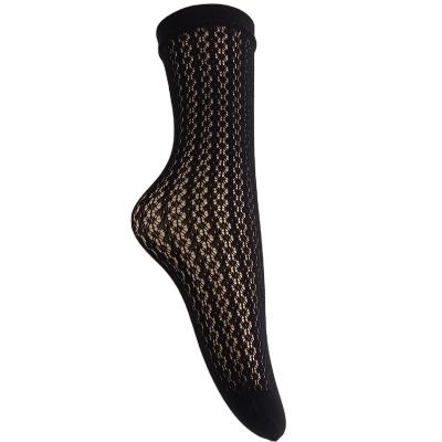 China Breathable Black Striped Ankle Women Yoga Socks Spouts Custom Mesh Ankle High Net Stockings Logo Socks for sale