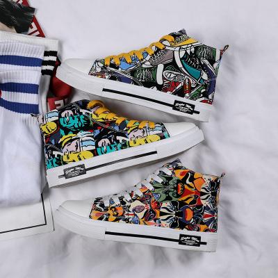 China EVA New Style Lovers Casual Shoes Graffiti Teen Board Unisex Shoes Fashion Sneakers for sale