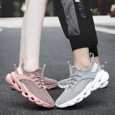 China EVA Hard-Wearing Stylish Walking Sneakers High Waist Sneaker Men Sneaker Men's Unisex Shoes for sale