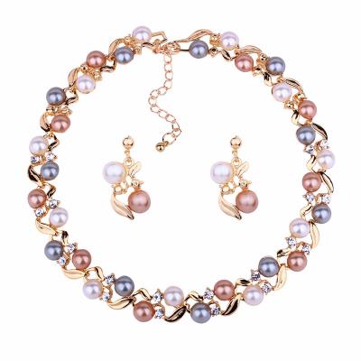 China CLASSIC Fashion Classic Wedding Bride Jewelry Set Colorful Silver Gold Plated Pearl Necklace Earrings Jewelry Set For Women Wholesales for sale