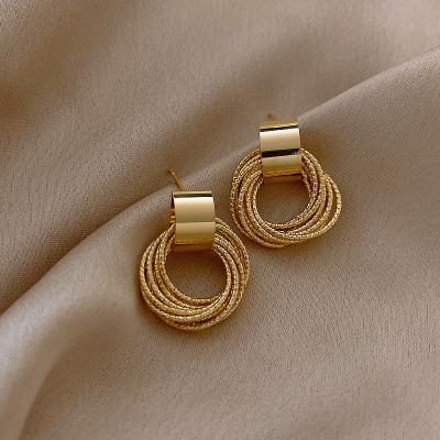 China Unusual Hoop Earrings Gold Retro Gold Color Small Hoop Earrings Jewelry Wedding Party Metallic Multiple Dangle Fashion TRENDY for sale