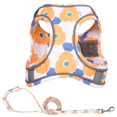 China Personalized Floral Print Fashionable Dog Leash Set Harness Collar Dog Walking Leash for sale