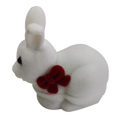 China Durable Unique Style Animal Rabbit Shape Ring Box Velvet Ring Holder for sale