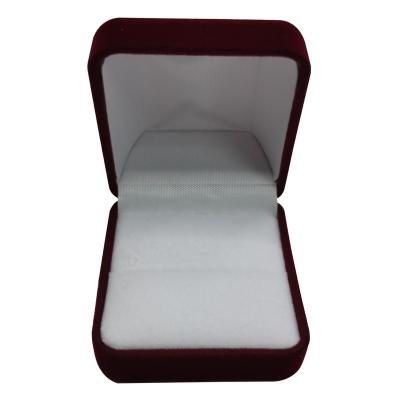 China Beautiful Durable Velvet Ring Box Jewelry Ring Box Hinged Ring Box Lid for sale