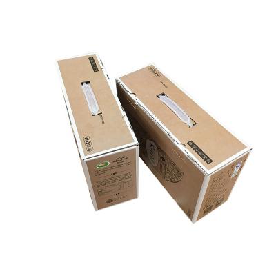 China Recyclable Color Cardboard Paper Box Package With Plastic Handle for sale