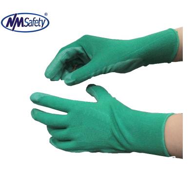 China Super comfortable to wear NMSAFETY 13g polyester glove for working with green nitrile nitrile coated gloves and green nitrile for sale