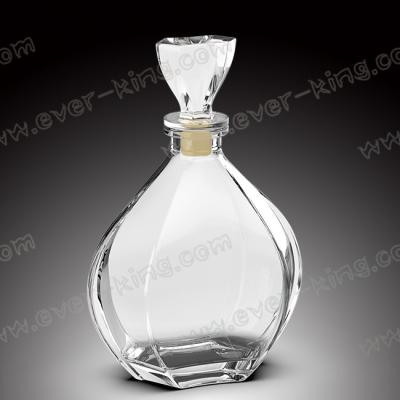 Chine ISO9001 2015 Flint Glass Liquor Bottles superbe à vendre