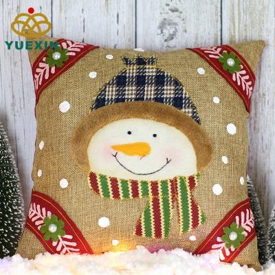 China Gift & Soft And Washable Christmas Handmade Decoration Cushion Customize Patterns Sit for sale