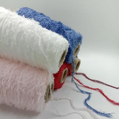 China 100%Polyester Chenille Soft Fancy Soft Fluffy Yarn For Sweater Socks Knitting Gloves Hand Knitting Yarn for sale