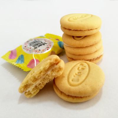 China Low-sodium Lemon Macaroons Mini Cookies Snack Sandwich Cookie for sale