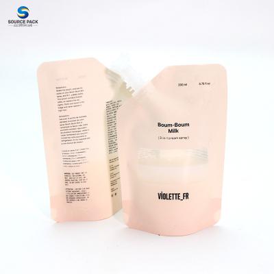 China Recyclable PE Liquid Spout Pouch Bag with Window for Shampoo Cosmetic Te koop