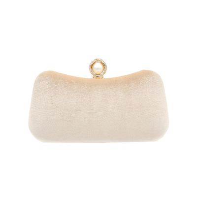 China High Quality Custom Made Clutch Evening Clutch Bag For Wedding Party Gift Banquet Bag Small Pearl Velvet Clutch Bag for sale