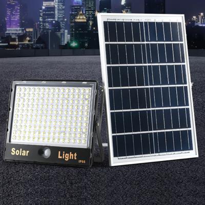 China Outdoor Garden China Factory OEM Customize Outdoor IP66 50W 100W 150W 200W PIR Led Solar Flood Light for sale